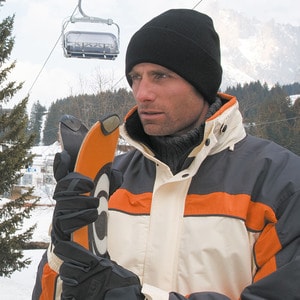 Result Winter Essentials RC029 - Bonnet de ski en laine